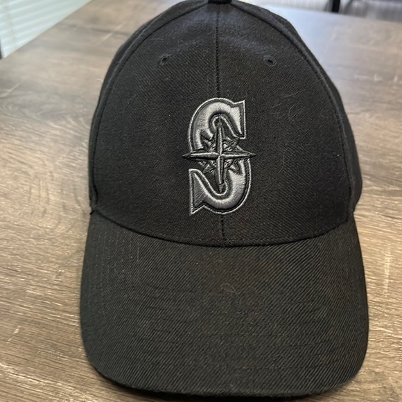 47 Other - 47Brand Seattle Mariners Black/Silver Emblem Ballcap